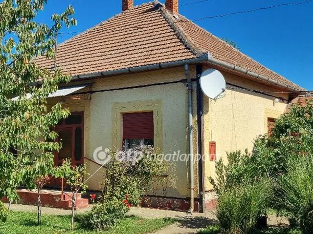 Eladó ház Egyek 93 nm