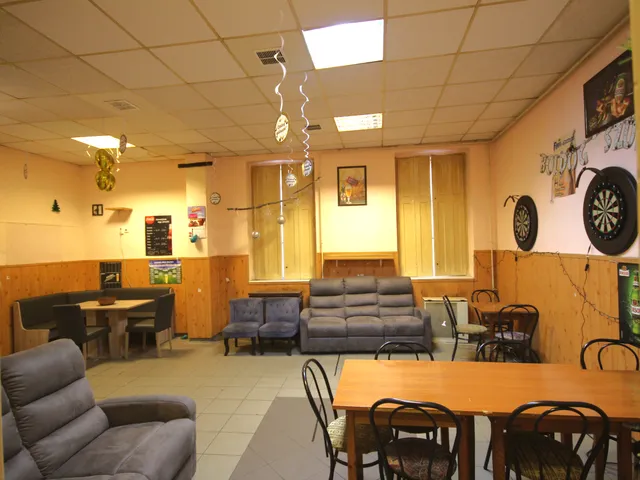 Eladó kereskedelmi és ipari ingatlan Debrecen, Tízenháromváros 210 nm