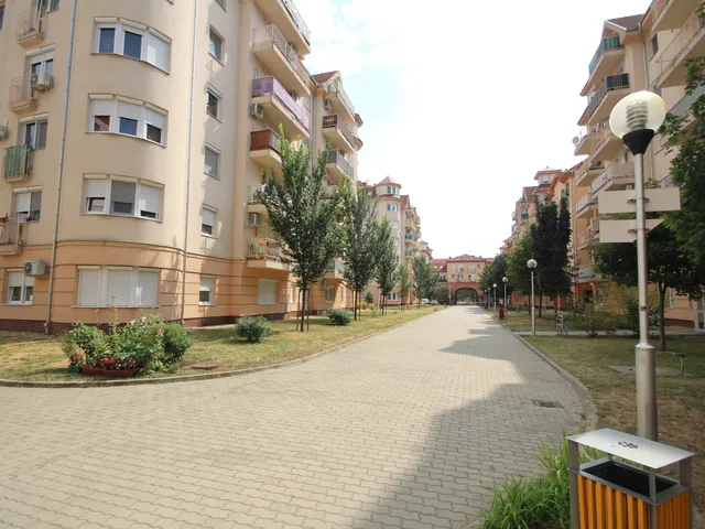 Kiadó lakás Debrecen, Kertváros 65 nm