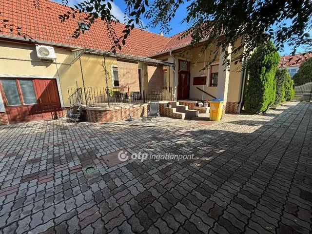 Eladó ház Nyíregyháza 165 nm