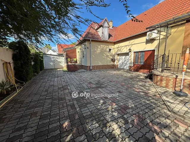 Eladó ház Nyíregyháza 165 nm