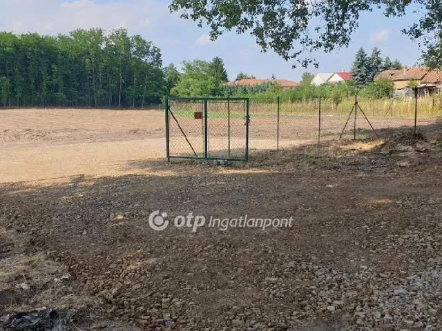 Eladó telek Nyíregyháza 15020 nm