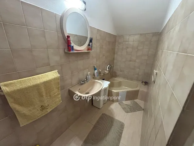 Eladó ház Nyíregyháza, Sóstóhegy 175 nm