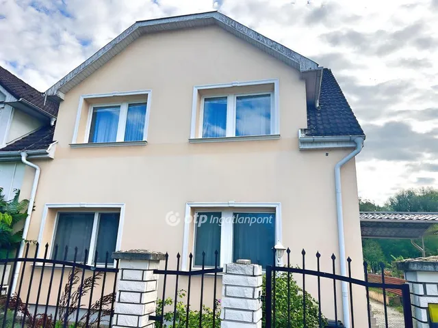 Eladó ház Nyíregyháza 300 nm