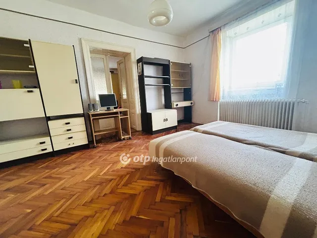 Eladó ház Gávavencsellő 120 nm