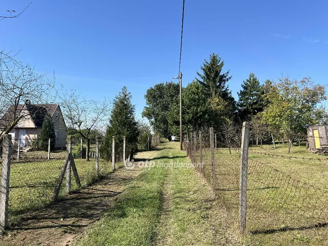 Eladó telek Nyíregyháza, Sóstóhegy 1522 nm