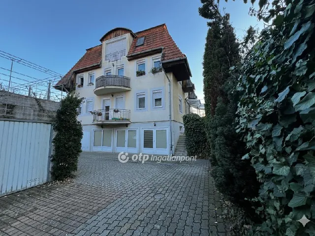 Eladó kereskedelmi és ipari ingatlan Nyíregyháza 115 nm