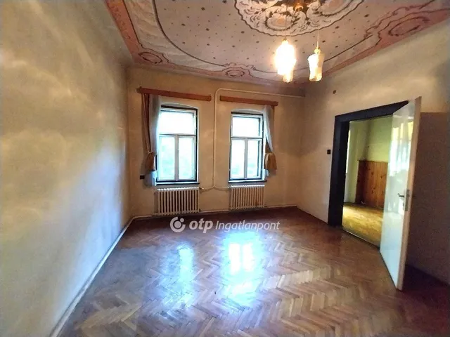 Eladó ház Nyíregyháza 200 nm