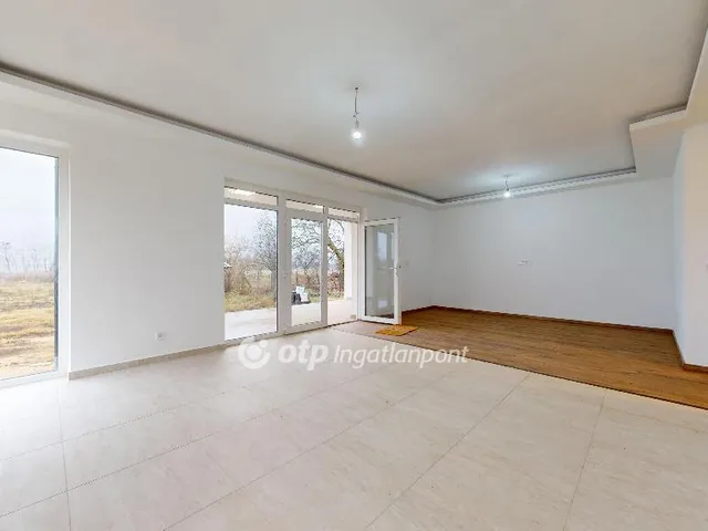 Eladó ház Levelek 102 nm