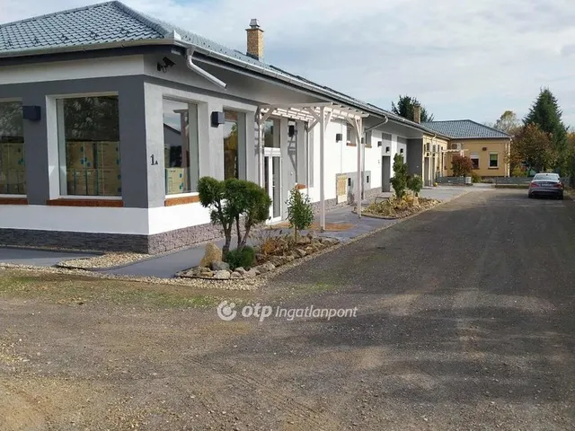 Eladó garázs Nyíregyháza 36 nm