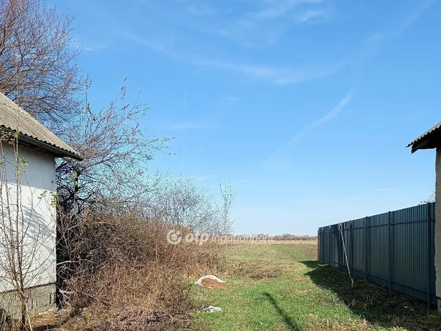 Eladó ház Apagy 80 nm