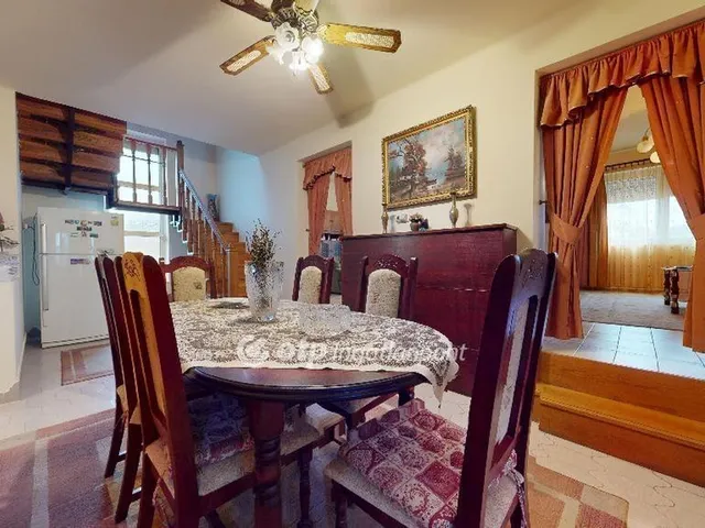 Eladó ház Nagykálló 180 nm