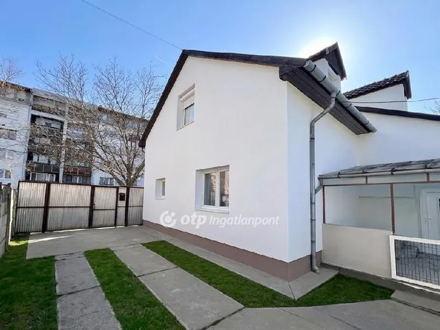 Eladó ház Nyíregyháza, Érkert 183 nm