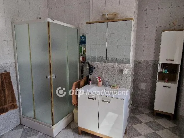 Eladó ház Nyíregyháza, Sóstóhegy 251 nm