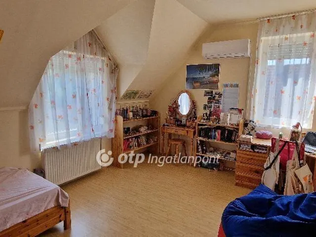 Eladó ház Nyíregyháza, Sóstóhegy 251 nm