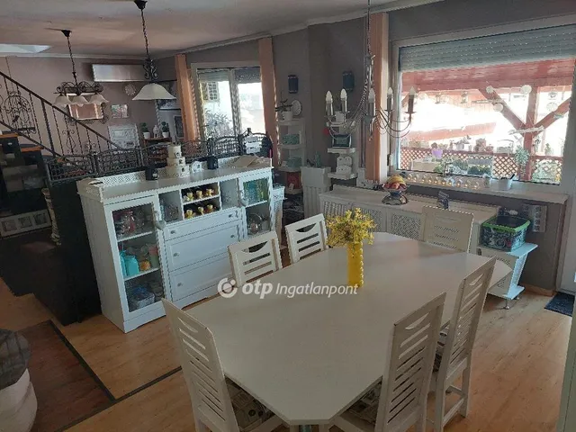 Eladó ház Nyíregyháza 180 nm