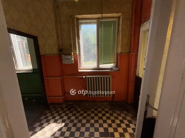 Eladó lakás Kisvárda 215 nm