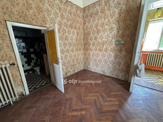 Eladó lakás Kisvárda 215 nm
