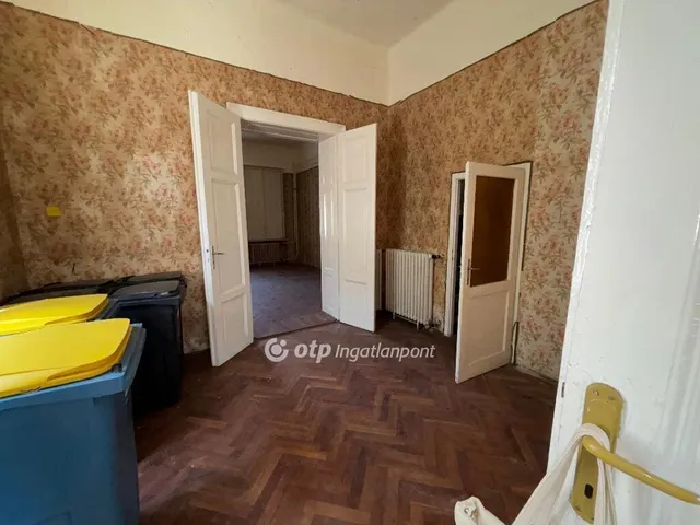 Eladó lakás Kisvárda 215 nm