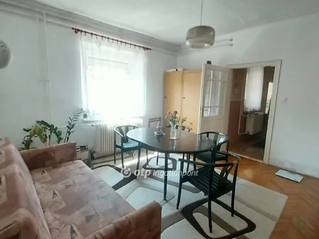 Eladó ház Apagy 94 nm