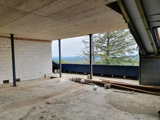 Eladó ház Szentendre 267 nm