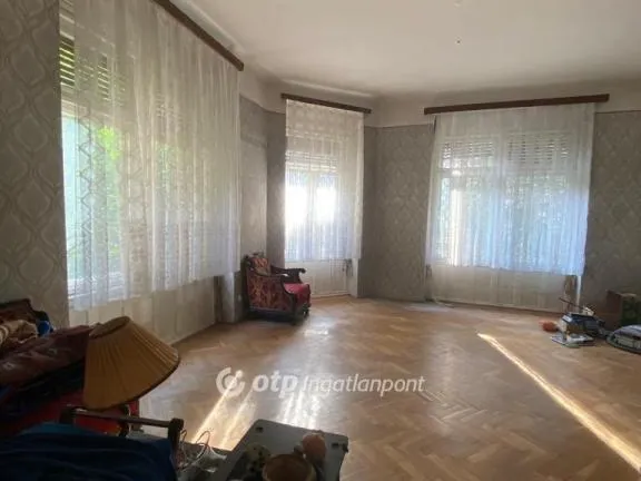 Eladó lakás Budapest XI. kerület 113 nm
