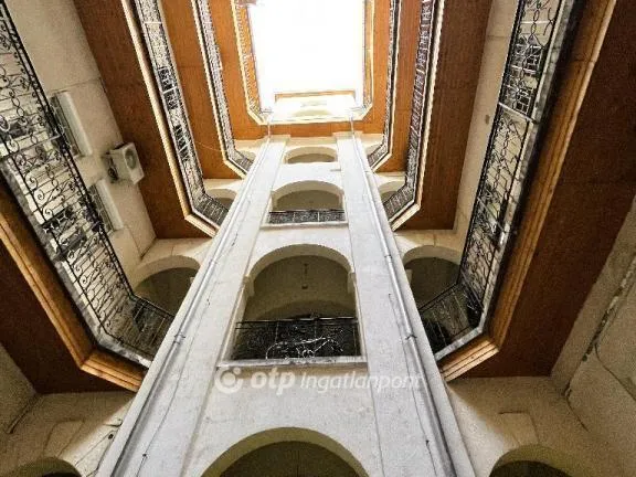 Eladó lakás Budapest VI. kerület 91 nm