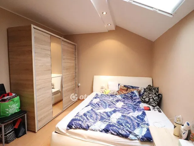 Eladó ház Budapest XVIII. kerület, Szemeretelep 165 nm