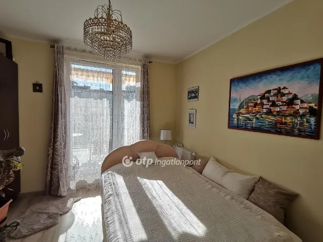 Eladó lakás Budapest XIV. kerület 93 nm
