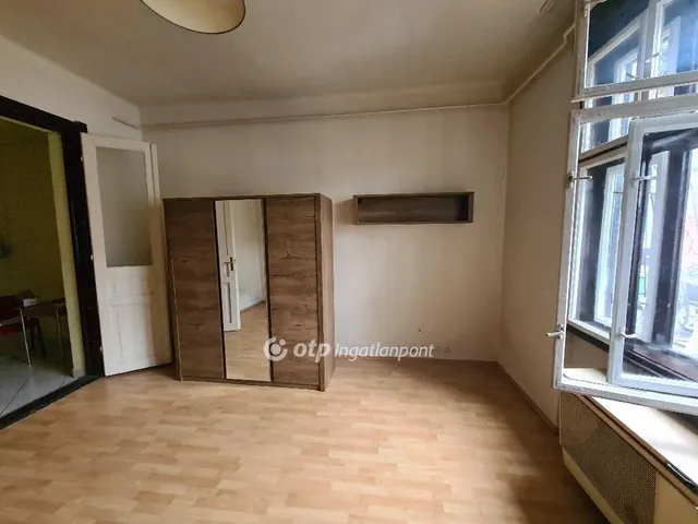 Eladó lakás Budapest XXI. kerület 33 nm