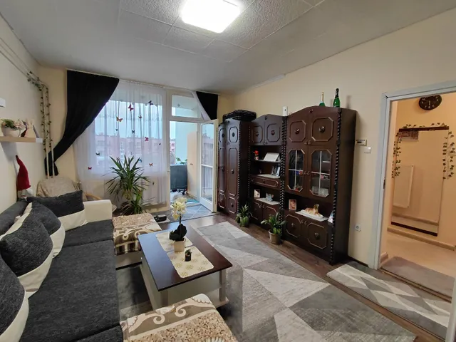 Eladó lakás Budapest XXI. kerület, Erdősor 70 nm