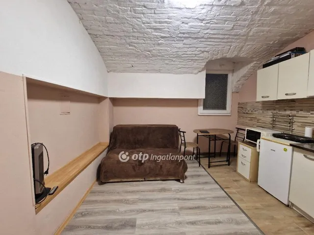 Eladó lakás Budapest XIII. kerület 16 nm