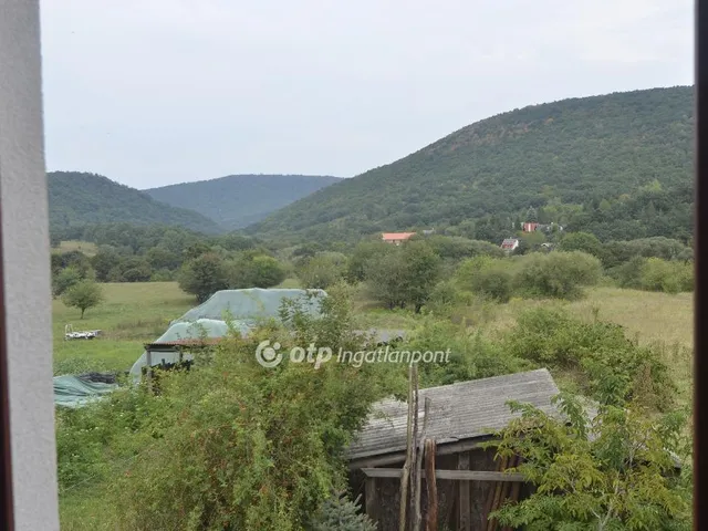 Eladó ház Pilisszentlászló 227 nm