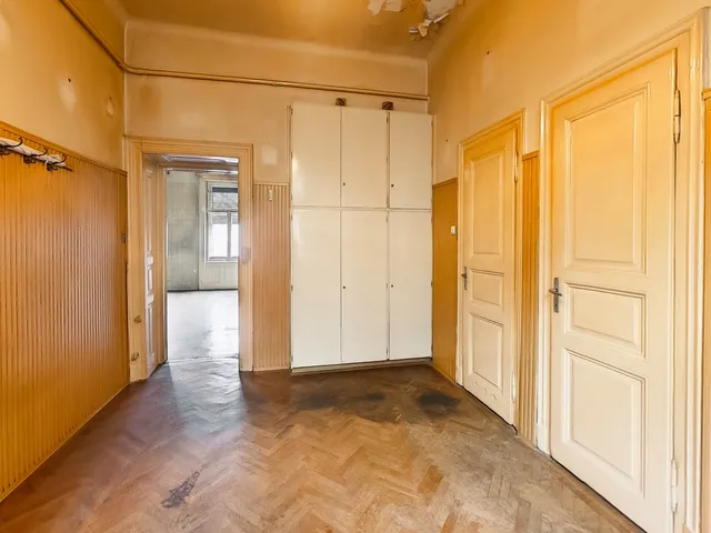 Eladó lakás Budapest VIII. kerület, Csarnoknegyed 65 nm