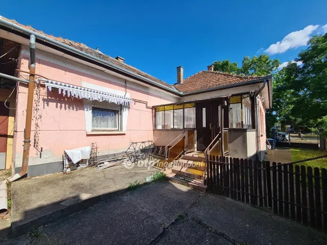 Eladó ház Budapest XVII. kerület 100 nm