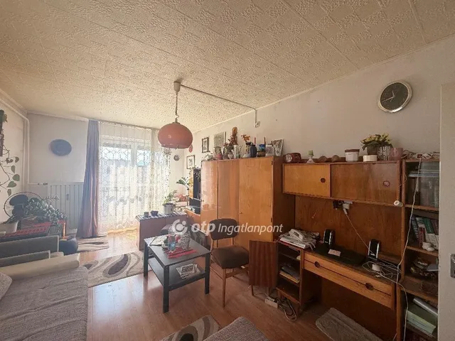 Eladó lakás Budapest III. kerület 57 nm