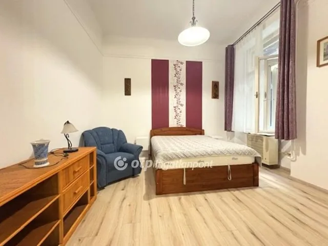 Eladó lakás Budapest VIII. kerület 65 nm