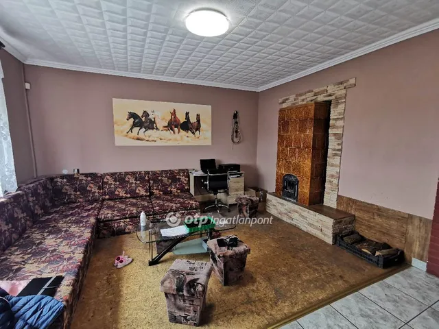 Eladó ház Kisszállás 125 nm