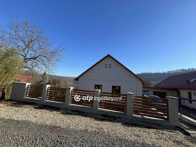 Eladó ház Orfű 140 nm