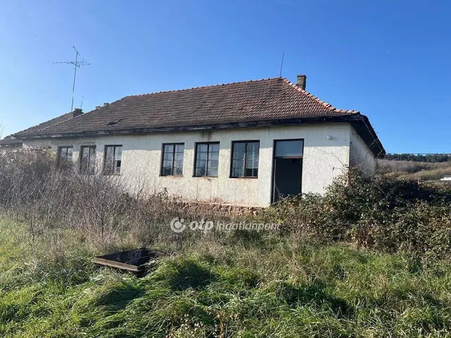 Eladó ház Szekszárd 187 nm