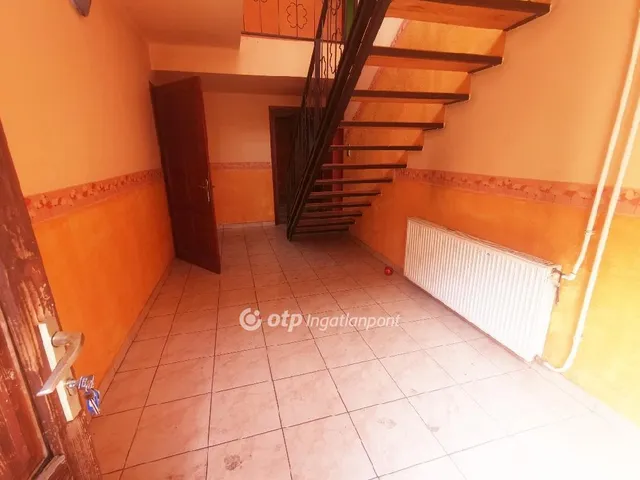 Eladó ház Baja 219 nm