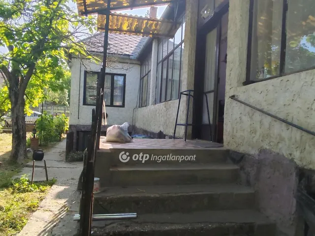 Eladó ház Gyulaj 130 nm