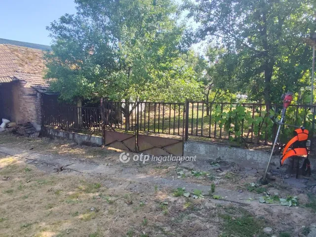 Eladó ház Gyulaj 130 nm