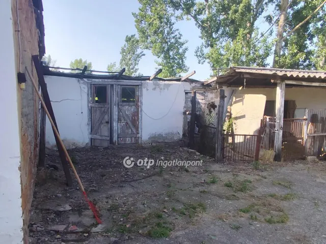 Eladó ház Gyulaj 130 nm