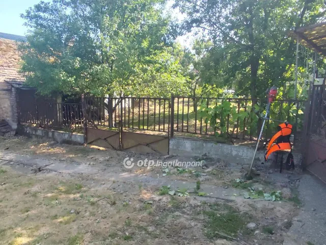 Eladó ház Gyulaj 130 nm