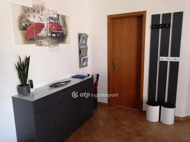 Eladó lakás Hajdúszoboszló, Fürdőnegyed 82 nm