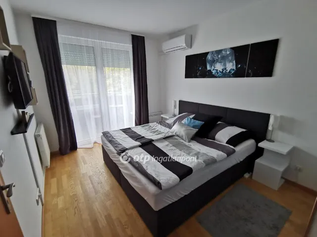 Eladó lakás Hajdúszoboszló, Fürdőnegyed 82 nm