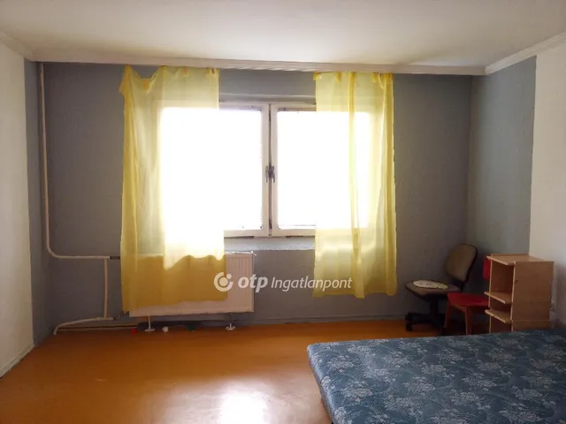 Eladó lakás Dombóvár 28 nm