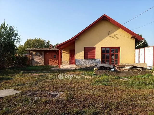 Eladó ház Dombóvár 48 nm