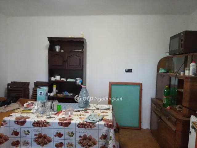 Eladó üdülő és hétvégi ház Sárszentlőrinc 24 nm